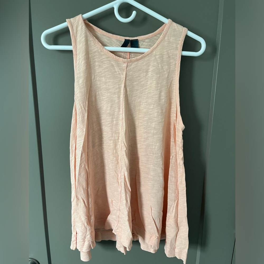 Anthropologie left of center Peach S Flowy cotton tank